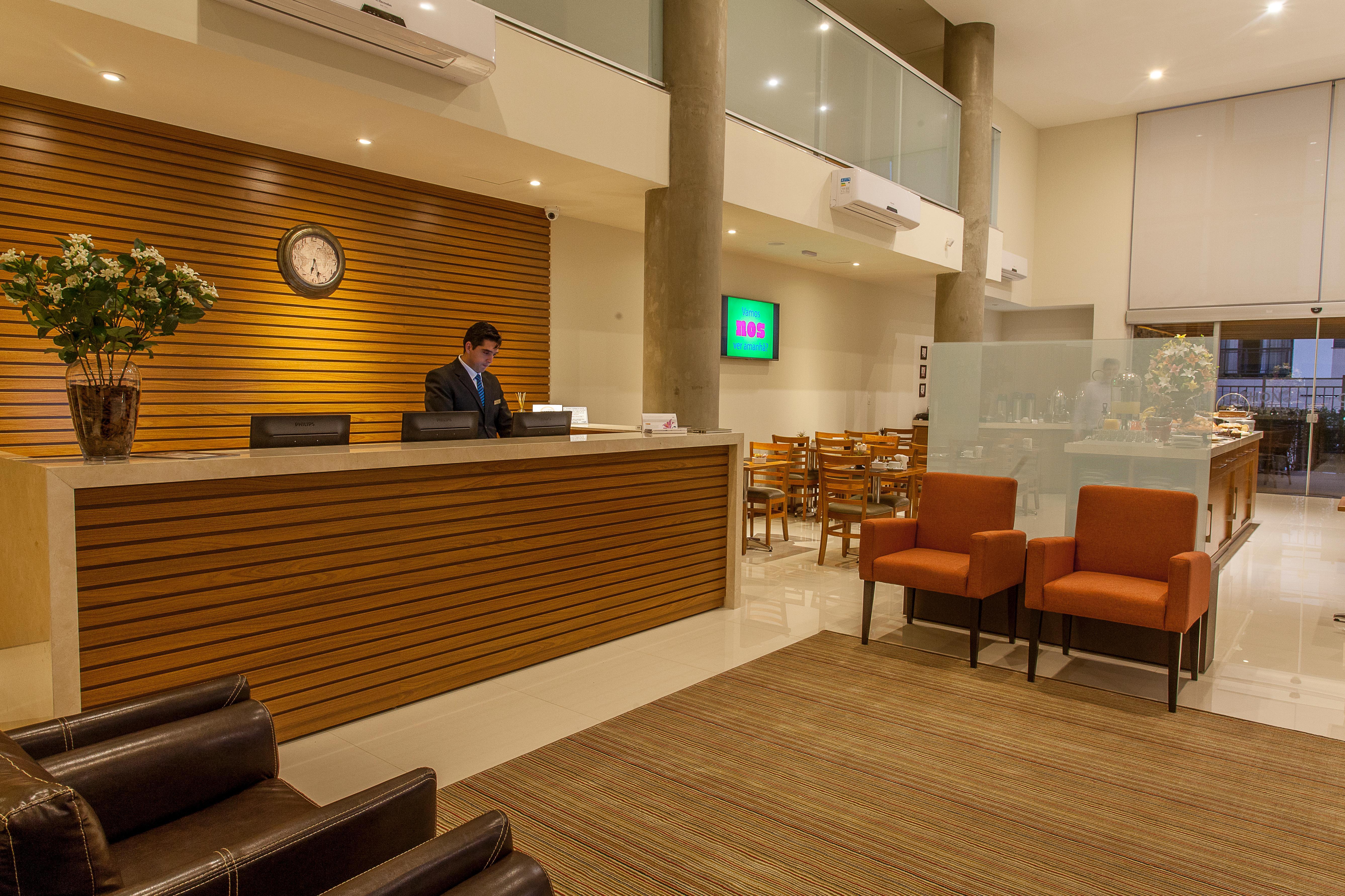 Sao Carlos Marklin Suites Exterior photo